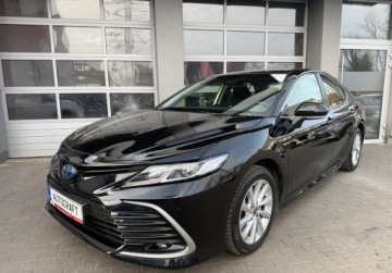 Toyota Camry IX Sedan 2.5 Hybrid Dynamic Force 218KM 2021 Toyota Camry salon Polska, FV-VAT 23, Gwarancja, 1 rej. 2022r. 2.5 Hybryda, zdjęcie 24