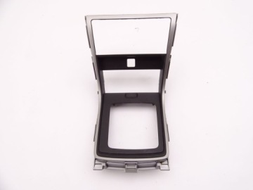 MAZDA 6 II GH 07-12 KONSOLA ŚRODKOWA PANEL ŚRODKOWY RAMKA RADIA