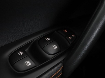 Nissan Qashqai II Crossover Facelifting 1.3DIG-T 140KM 2019 Nissan Qashqai Navi Klimatyzacja Czujniki, zdjęcie 31