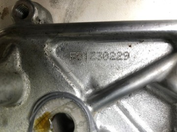 TOYOTA YARIS CROSS 1.5 HYBRID XM15A-P92G M15A КРЫШКА ГРМ
