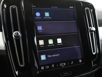 Volvo XC40 Crossover Facelifting 2.0 B3 163KM 2023 Volvo XC 40 FV23 2.0 B4 Core Automat Tempomat, zdjęcie 24