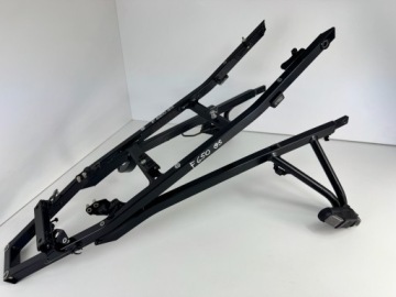 BMW F650 GS ПОДРАМНИК ПОДНОЖКИ ЗАДНЯЯ РАМА