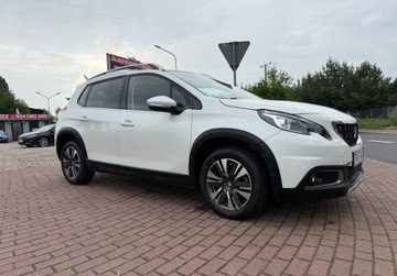 Peugeot 2008 I SUV Facelifting 1.2 PureTech 110KM 2017 Peugeot 2008 1.2 T NAVI Ledy Panorama dach 1.2 Benzyna 110KM, zdjęcie 22