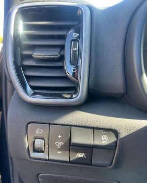 Kia Sportage IV SUV Facelifting 1.6 CRDI 136KM 2021 Kia Sportage Kamera Skory Klimatyzacja automatyczna 1.6 Diesel 136KM, zdjęcie 15