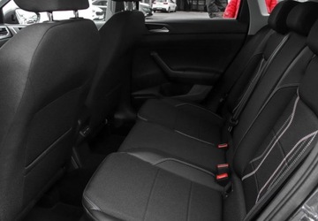 Volkswagen Taigo 1.5 TSI 150KM 2024 Volkswagen Taigo 1.5TSI 150KM Style DSG, Reflektory IQ.Light, Podgrzewane, zdjęcie 10