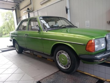 Mercedes W123 Sedan 2.0 D 55KM 1978 Mercedes W123 1978r, zdjęcie 3