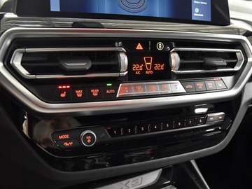 BMW X3 G01 SUV Facelifting 2.0 20i 184KM 2022 BMW X3 184 km/ Kamera/ HiFi/ Systemy Asystujące/ D, zdjęcie 17
