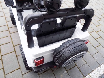 БОЛЬШОЙ JEEP 4X4 АВТОМОБИЛЬ С АККУМУЛЯТОРНЫМ КЛЮЧОМ