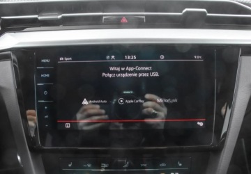 Volkswagen Arteon Fastback Facelifting 2.0 TDI 200KM 2023 Volkswagen Arteon 2.0 TDI 200KM R-LINE DSG Kamera 360 App Connect 2.0 200KM, zdjęcie 19