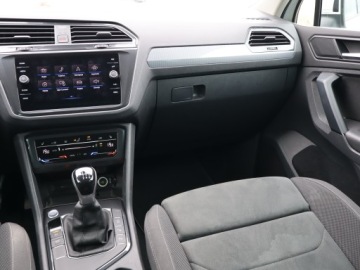 Volkswagen Tiguan II SUV 1.5 TSI EVO 150KM 2020 VW Tiguan 1.5 TSI, Salon Polska, 1. Właściciel, zdjęcie 7