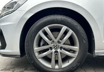 Volkswagen Touran III 1.5 TSI EVO 150KM 2023 Volkswagen Touran Highline Pakiety, ACC, Digital Cockpit, Kamera cofania,, zdjęcie 36