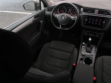 Volkswagen Tiguan II SUV 2.0 TSI 190KM 2019 VW Tiguan 2.0 TSI, Salon Polska, 4X4, DSG, Klima, zdjęcie 6