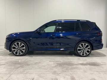 BMW X7 SUV Facelifting 3.0 40d 352KM 2025 BMW X7 xDrive40d Sport Suv 3.0 (352KM) 2025, zdjęcie 1