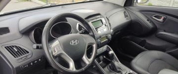 Hyundai ix35 SUV Theta 2.0 MPI 163KM 2010 Hyundai ix35 2.0 MPI ,benz ,bezwypadek ,4x4,bogata wersja 2.0 Benzyna 163KM, zdjęcie 17