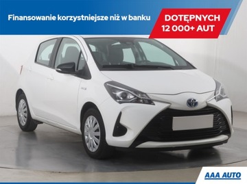 Toyota Yaris III Hatchback 5d Facelifting Hybrid 100KM 2017 Toyota Yaris Hybrid, Salon Polska, 1. Właściciel