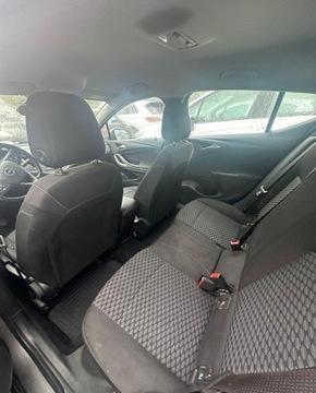 Opel Astra J GTC 1.6 CDTI Ecotec 110KM 2018 Opel Astra 1.6 Diesel 110KM, zdjęcie 3