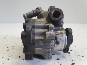 BMW E60 2.2 I ČERPADLO SERVA 6766190