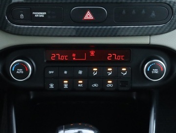 Kia Carens IV Minivan Facelifting 2.0 GDI 166KM 2017 Kia Carens 2.0 GDI, Salon Polska, Serwis ASO, zdjęcie 16