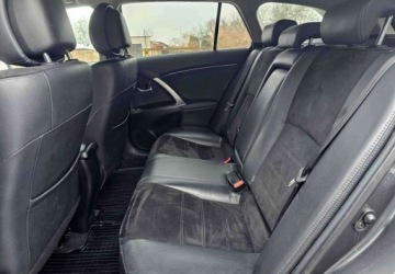 Toyota Avensis III Wagon Facelifting 1.8 Valvematic 147KM 2014 Toyota Avensis Toyota Avensis 1.8 Premium EU5 1.8 Benzyna 147KM, zdjęcie 17