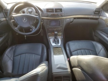 Mercedes Klasa E W211 2005 Mercedes-Benz Klasa E 55 AMG 2005 5.5l 5.5 Benzyna 469KM, zdjęcie 8