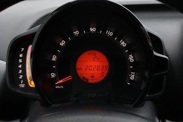 Toyota Aygo II Hatchback 3d Facelifting 1.0 VVT-i 72KM 2019 Toyota Aygo 1.0 VVT-i, Salon Polska, zdjęcie 10