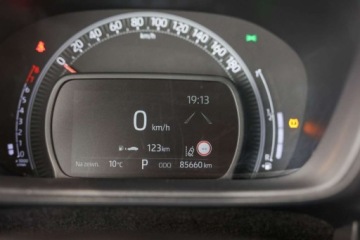 Toyota Aygo X 1.1 VVT-i 72KM 2022 Toyota Aygo X Toyota Aygo X 1.0 Comfort CVT Benzyna 72KM, zdjęcie 5