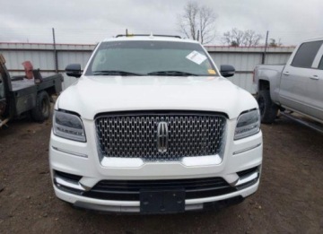 Lincoln Navigator III 2021 Lincoln Navigator 2021, 3.5L, 4x4, RESERVE, od ubezpieczalni 3.5 Benzyna, zdjęcie 3