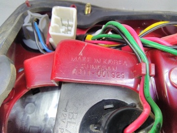 CHEVROLET NUBIRA SVĚTLO LEVÝ ZADNÍ 0311-001929