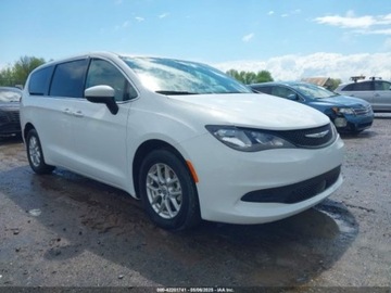 Chrysler Voyager V 2022 Chrysler Voyager 2022 Chrysler Voyager LX FWD 3.6 Benzyna 287KM, zdjęcie 6