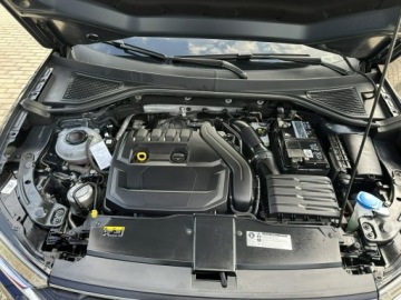 Volkswagen T-Roc I SUV 1.5 TSI ACT 150KM 2020 Volkswagen T-Roc 8x Alu Navi, Climatronic LED Hak, zdjęcie 34