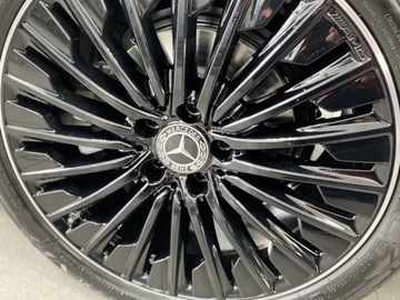 Mercedes CLE Coupe 2.0 300 258KM 2026 MERCEDES-BENZ CLE 300 4-Matic AMG Line 2.0 (258KM) 2026, zdjęcie 9