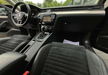 Volkswagen Passat B8 Variant 2.0 TSI BlueMotion Technology 220KM 2017 Volkswagen Passat 2.0 TSI DSG 220KM ZAREJESTROWANY bezwypadkowy GWARANCJ, zdjęcie 16