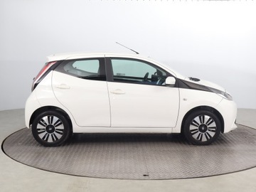 Toyota Aygo II Hatchback 5d 1.0 VVT-i 69KM 2017 Toyota Aygo 1.0 VVT-i, Salon Polska, Serwis ASO, zdjęcie 5