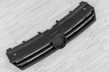 VW POLO MK5 V HB 6R 2009-2014 РЕШЕТКА РАДИАТОРА ПЕРЕДНЯЯ 6R0853651E