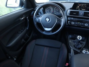 BMW Seria 1 F20-F21 Hatchback 5d Facelifting 2015 118d 150KM 2015 BMW 1 118d, Navi, Tempomat, Parktronic, zdjęcie 6