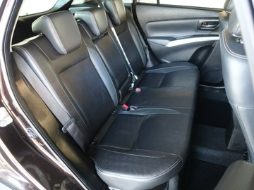 Suzuki SX4 I Hatchback Facelifting 1.6 VVT 120KM 2013 Suzuki SX4 S-Cross 1.6 Ben.120KM/4x4, zdjęcie 20