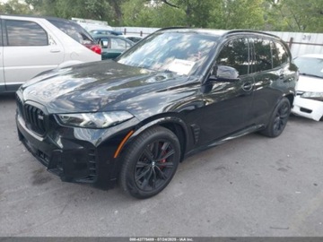 BMW X5 G05 2024 BMW X5 M60i 2024 4.4l 4.4 Benzyna 523KM, zdjęcie 1
