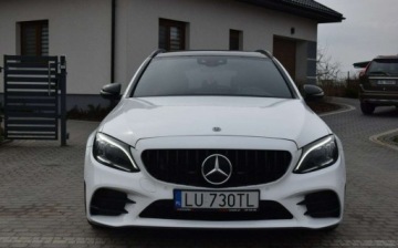 Mercedes Klasa C W205 2019 Mercedes-Benz Klasa C 2.0B AMG 265KM Navi Kamera Aktywne wydechy 123 TYS KM, zdjęcie 2