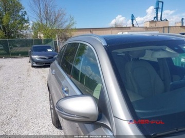 Mercedes GLC C253 2019 Mercedes-Benz GLC 2019 r., 2,0L 300 4 MATIC 2.0 Benzyna 241KM, zdjęcie 18