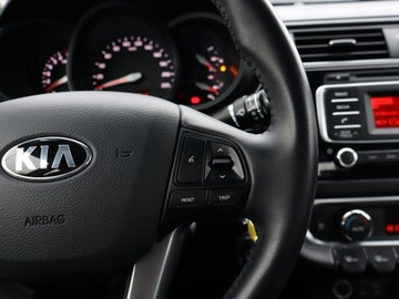 Kia Rio III Sedan Facelifting 1.4 DOHC CVVT 109KM 2015 Kia Rio 1.4 CVVT, Salon Polska, 1. Właściciel, zdjęcie 15