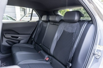 Volkswagen T-Roc I SUV Facelifting 1.5 TSI ACT 150KM 2026 Volkswagen T-Roc Wersja R-Line 1.5 eTSI 150 KM DSG, zdjęcie 17