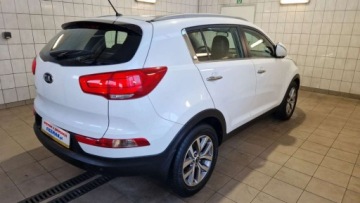 Kia Sportage III 2015 Kia Sportage I rej 2016, Automat ,100 oryg. lakier,bogate wyposaz ,Gwaranc, zdjęcie 3