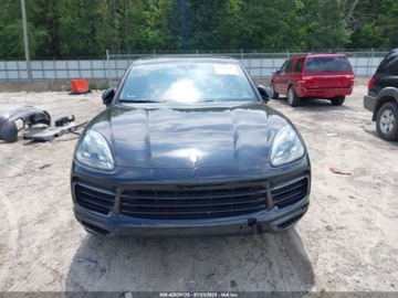 Porsche Cayenne III 2021 Porsche Cayenne 2021, od ubezpieczalni 3.0 Benzyna 335KM, zdjęcie 2