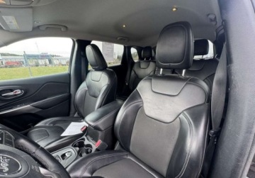 Jeep Cherokee V 2019 Jeep Cherokee Jeep Cherokee Latitude Plus 2.4L LPG 2.4 Benzyna 177KM, zdjęcie 18