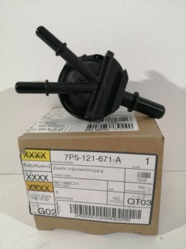 PORSCHE CAYENNE Воздушный клапан 7p5121671a