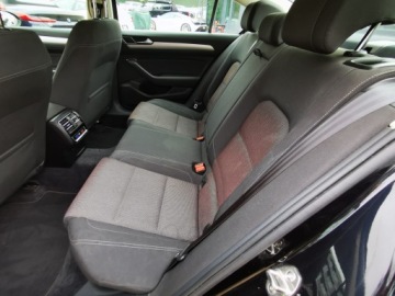 Volkswagen Passat B8 Limousine 2.0 TDI BlueMotion Technology 150KM 2017 VW PASSAT Salon Polska, DSG, 2.0 TDI 150KM DSG, Serwisowany, Comfortline, zdjęcie 13