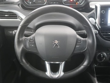 Peugeot 2008 I SUV Facelifting 1.6 BlueHDi 99KM 2018 Peugeot 2008 1.6 BlueHDi, Navi, Klima, Tempomat, zdjęcie 14