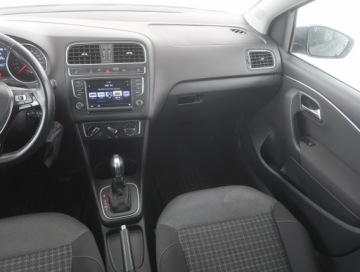 Volkswagen Polo V Hatchback 3d Facelifting 1.2 TSI BlueMotion Technology 90KM 2017 VW Polo 1.2 TSI, Salon Polska, Serwis ASO, DSG, zdjęcie 7