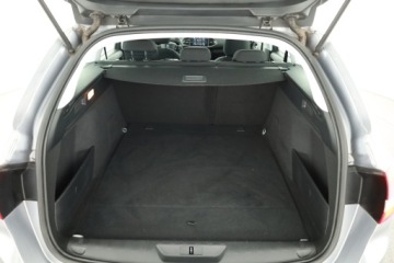 Peugeot 308 II SW Facelifting 1.5 BlueHDI 130KM 2019 Peugeot 308 1.5 BlueHDi, Salon Polska, zdjęcie 16