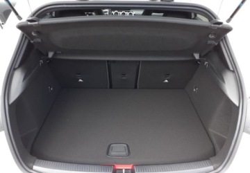 Mercedes Klasa A W177/V177 Hatchback Plug-In Facelifting 1.3 250e 218KM 2023 Mercedes-Benz Klasa A SalonPL A250e AMG LINE LED Hybryda Plug-In FV VAT23, zdjęcie 16